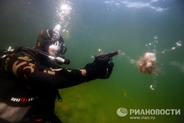 Учебно-методические сборы водолазов-взрывников на Байкале