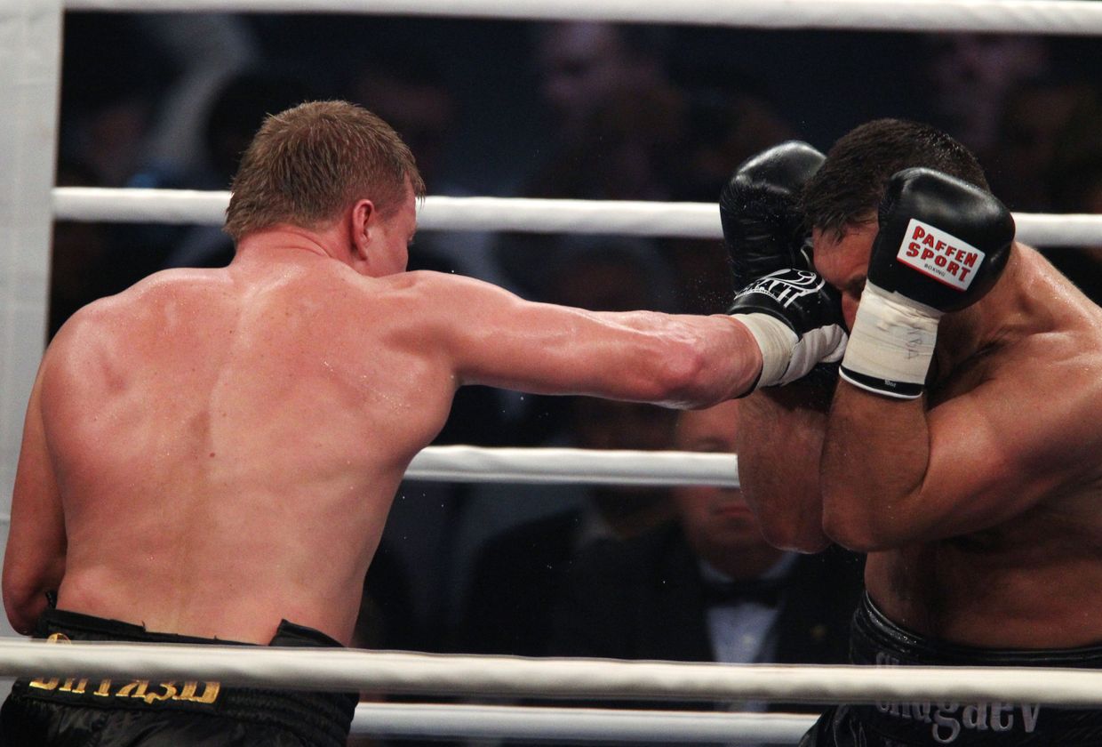 Бокс. Бой за звание чемпиона WBA между Александром Поветкиным и Русланом Чагаевым Бокс. Бой за звание чемпиона WBA между Александром Поветкиным и Русланом Чагаевым