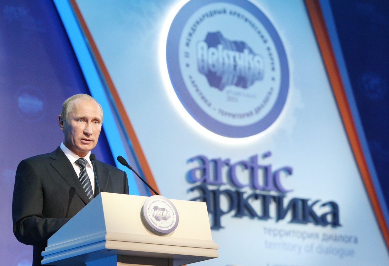 Рабочая поездка премьер-министра РФ В.Путина в Северо-Западный федеральный округ