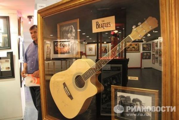 Принадлежавшие The Beatles вещи выставлены на аукцион в Буэнос-Айресе