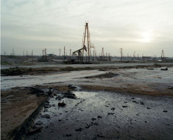 Жизнь, погруженная в нефть