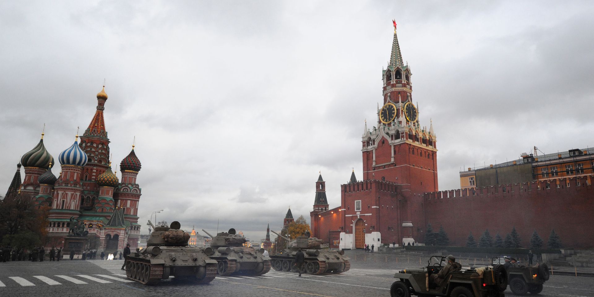 Репетиция торжественного марша в честь 70-й годовщины парада 7 ноября 1941 года - ИноСМИ, 1920, 04.02.2024