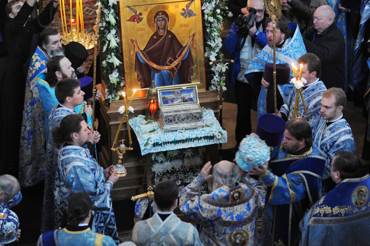 Прибытие пояса Пресвятой Богородицы в Санкт-Петербург