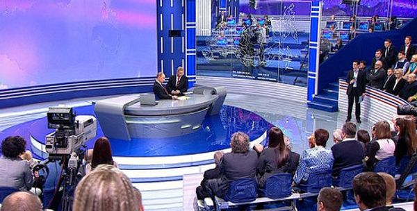 Прямая трансляция разговора с Владимиром Путиным