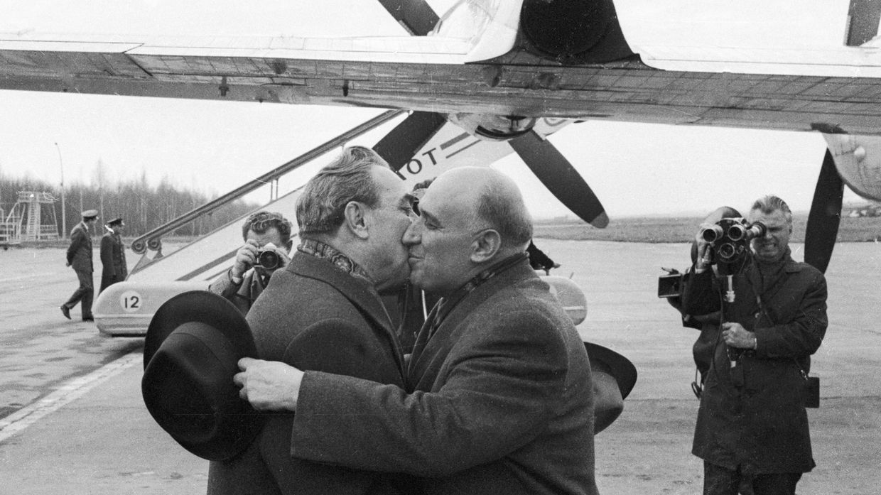 Леонид Брежнев и Тодор Живков