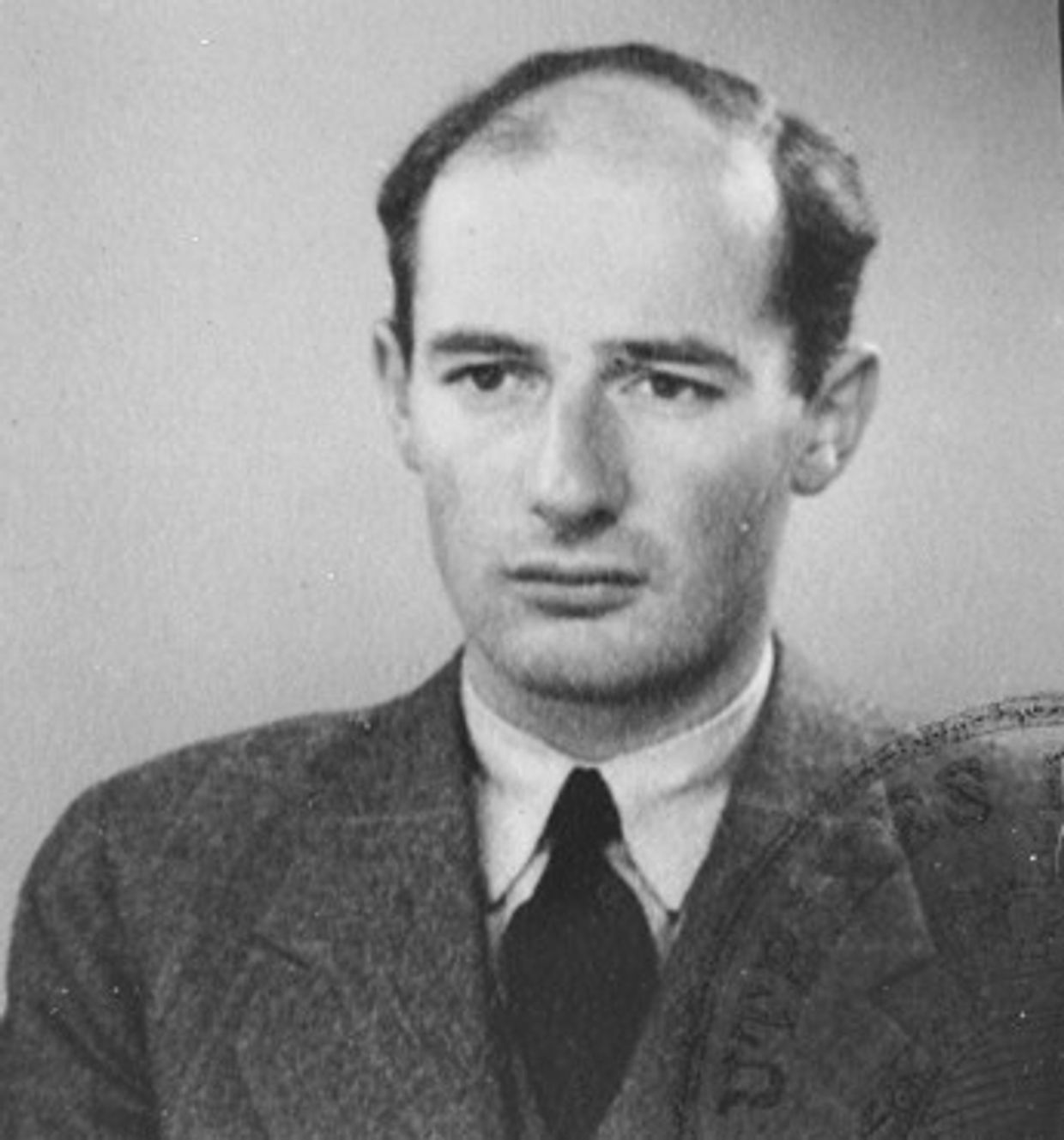Рауль Валленберг. Фотография из паспорта, сделанная в июне 1944 года