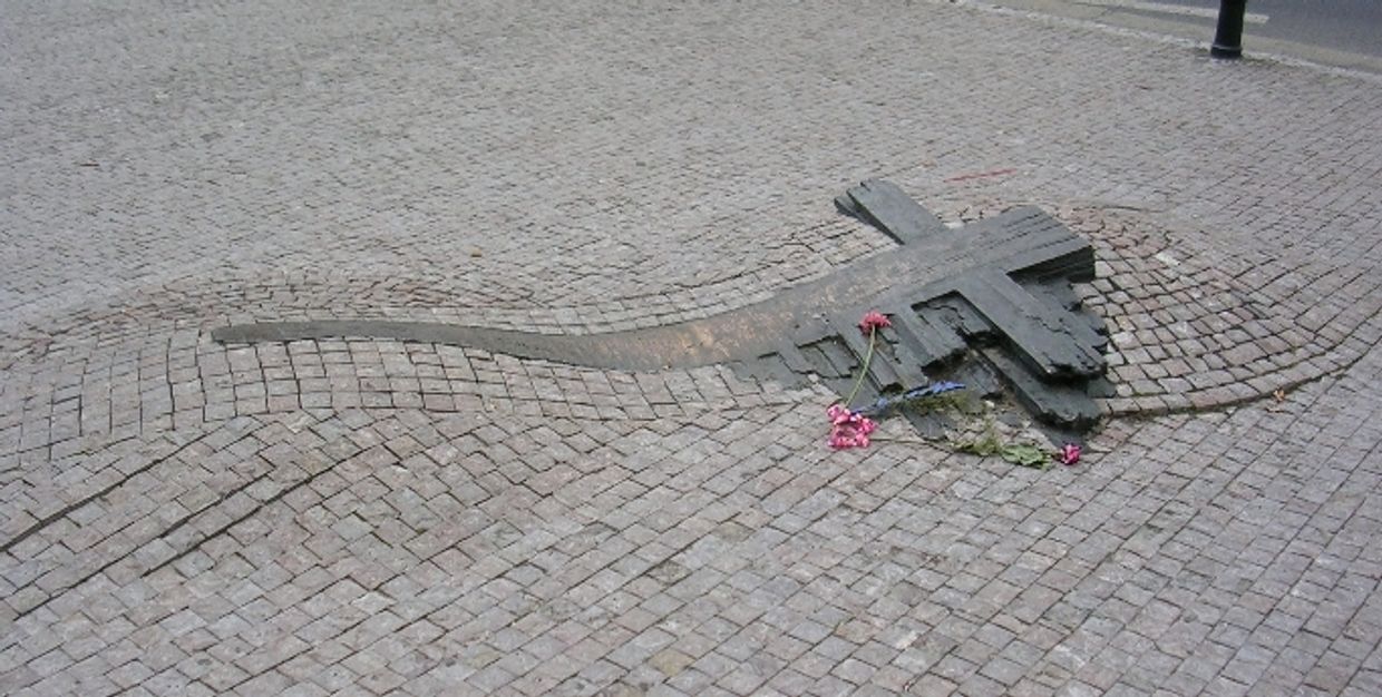 Памятник Яну Палаху и Яну Зайицу