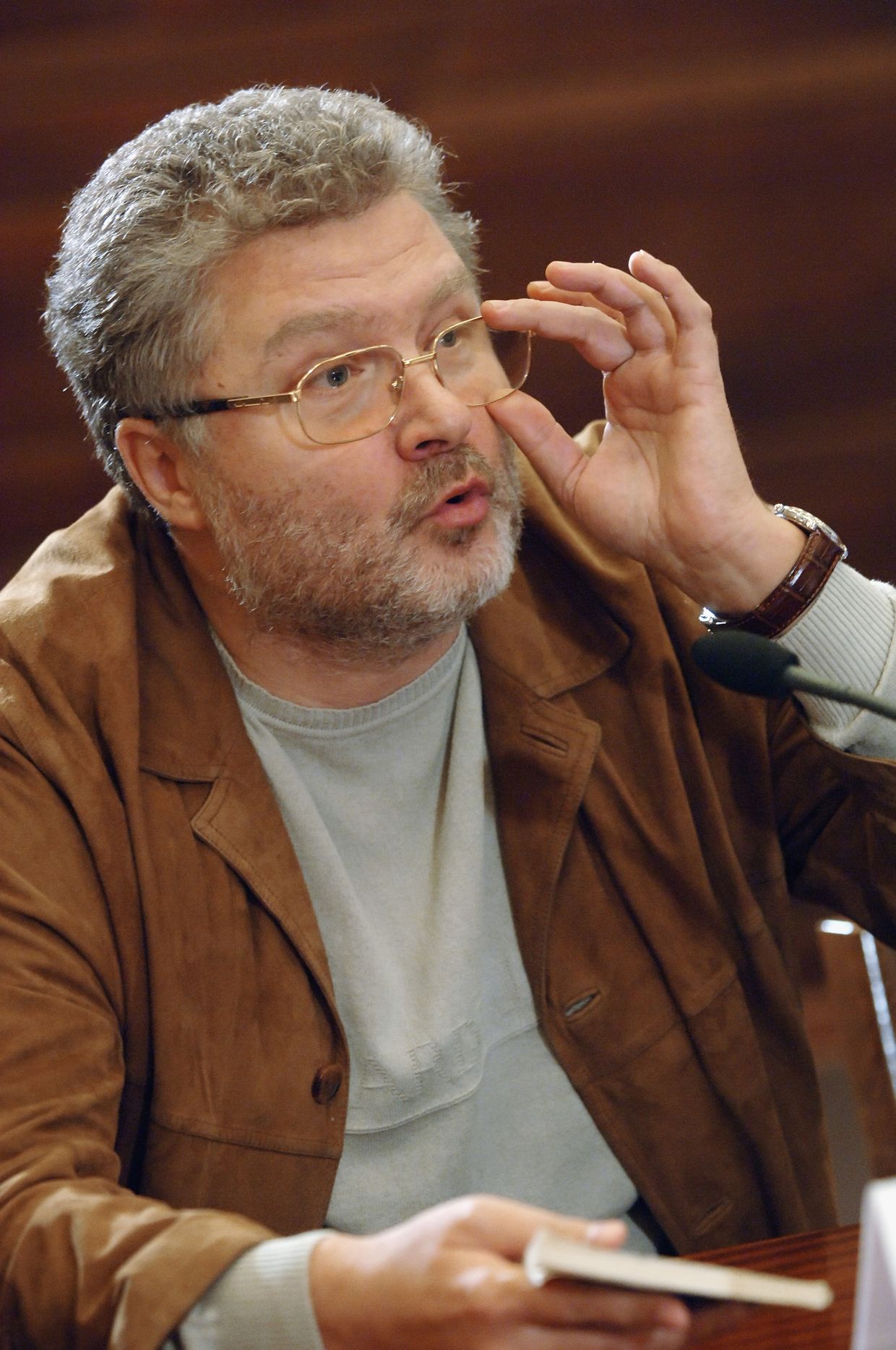 Писатель Юрий Поляков