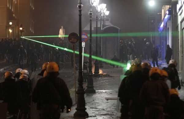 Беспорядки в Греции