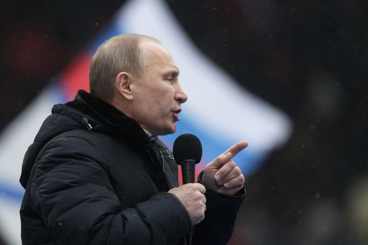 Премьер-министр РФ В.Путин принял участие в митинге своих сторонников Защитим страну!