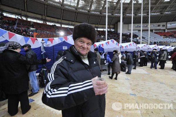 Митинг «Защитим страну!» в поддержку В.Путина в Лужниках