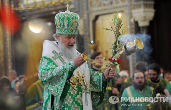 Патриарх Московский и всея Руси Кирилл освятил вербы