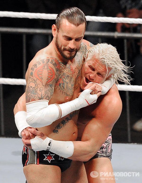 Шоу профессионального реслинга RAW World Tour