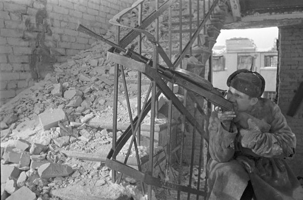 Боец во время Сталинградской битвы