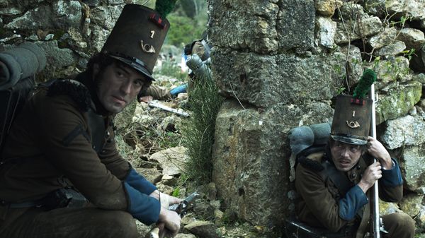 Кадр из фильма «Линии Веллингтона» (Linhas de Wellington), режиссер Валерия Сармиенто