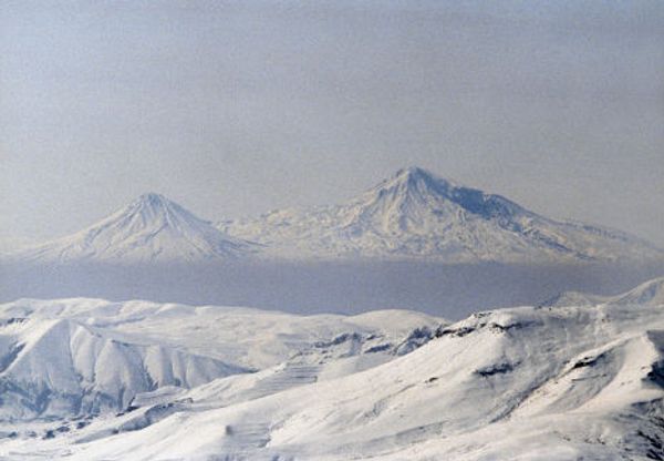 Гора Арарат зимой Гора Арарат зимой
