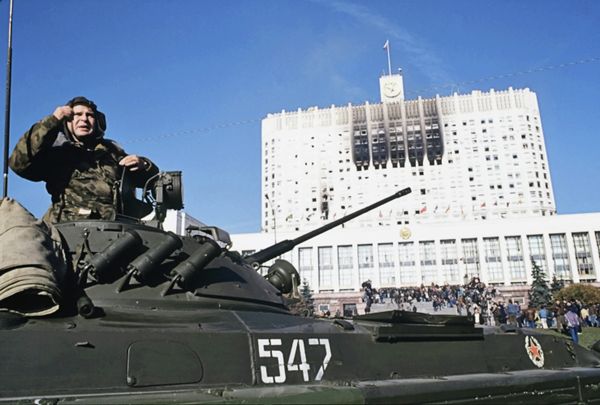 Во время штурма Белого дома