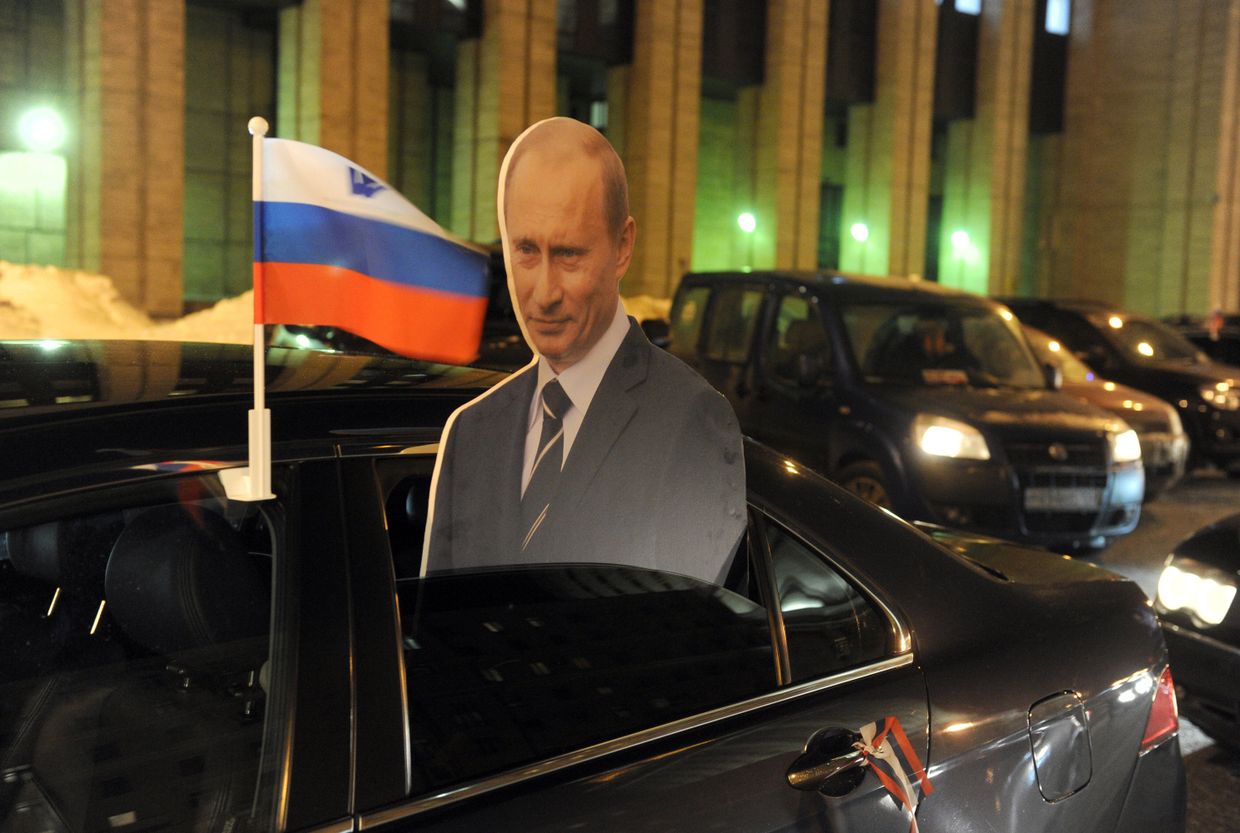 Автопробег в поддержку кандидата в президенты РФ В.Путина