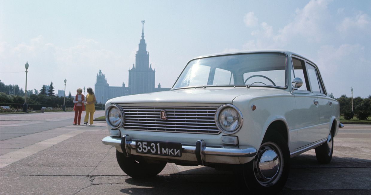 Автомобиль ВАЗ 2101