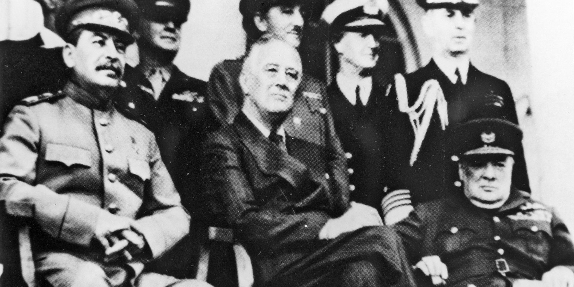 Иосиф Сталин, Франклин Рузвельт и Уинстон Черчиль - ИноСМИ, 1920, 02.02.2025