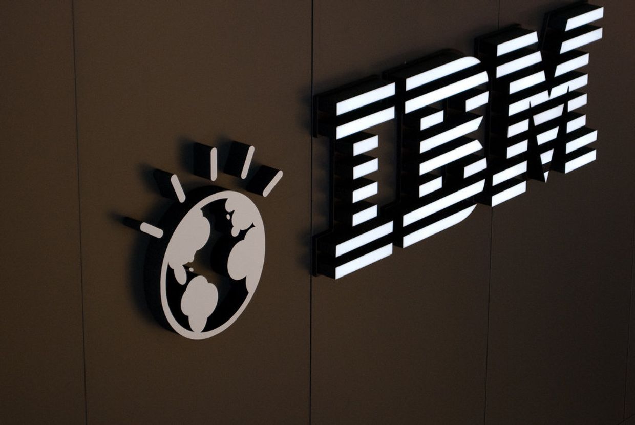 Логотип корпорации IBM
