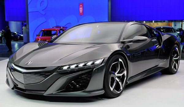 Автомобиль Acura NSX на автосалоне в Детройте, США