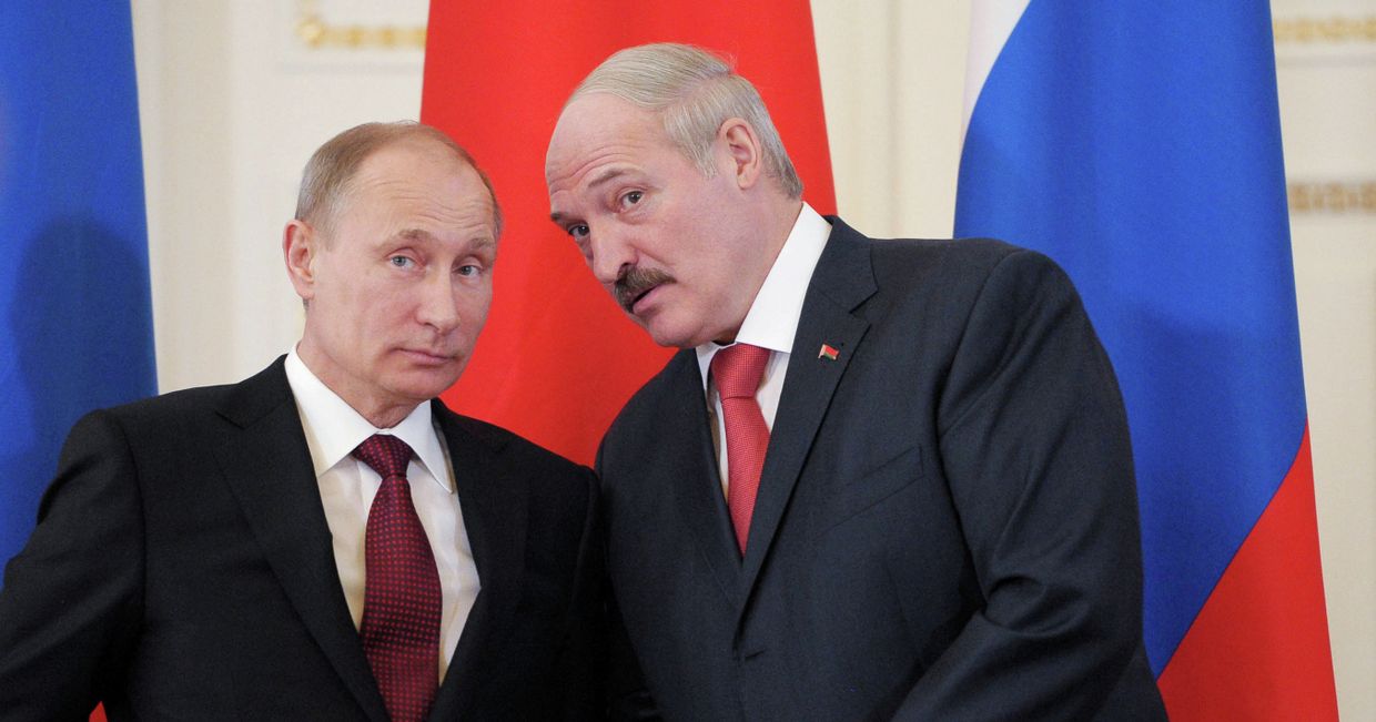 Президент РФ Владимир Путин и президент Беларуси Александр Лукашенко