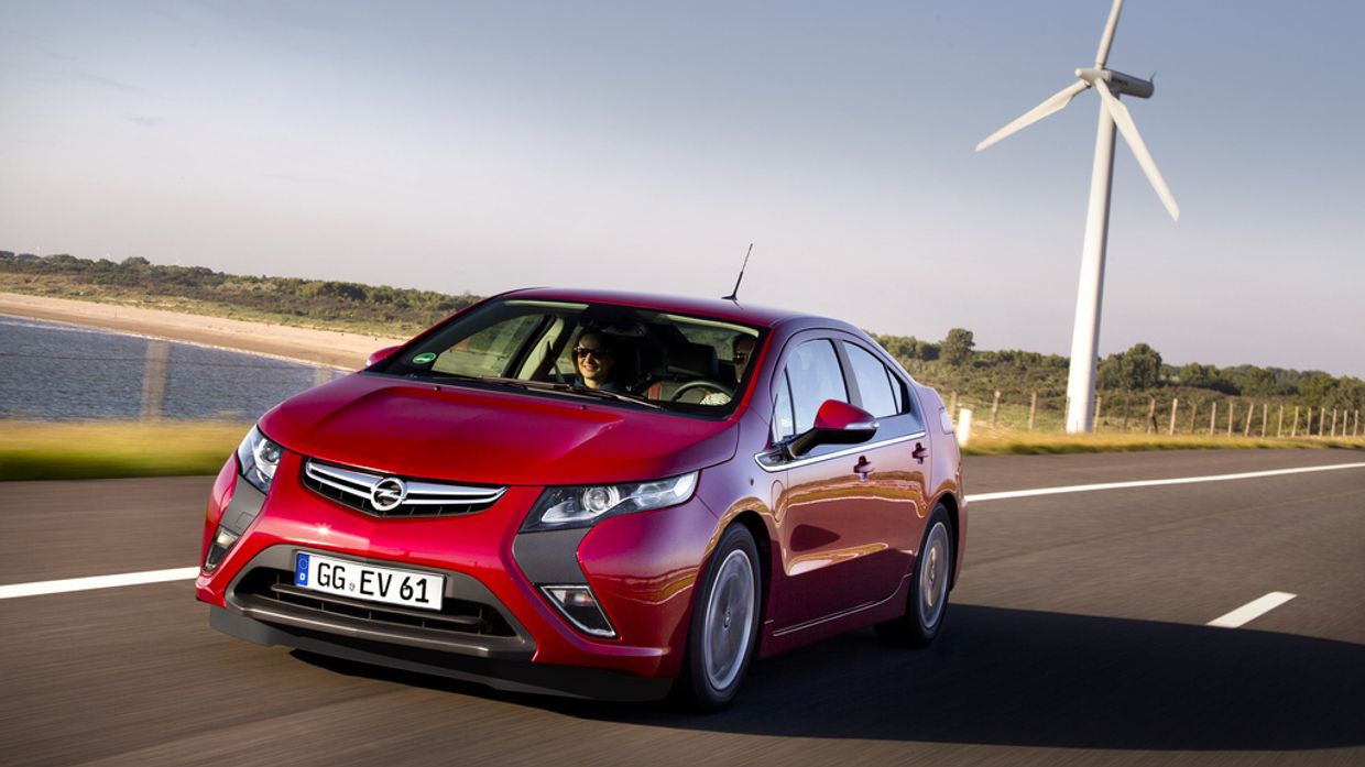 Автомобиль Opel Ampera