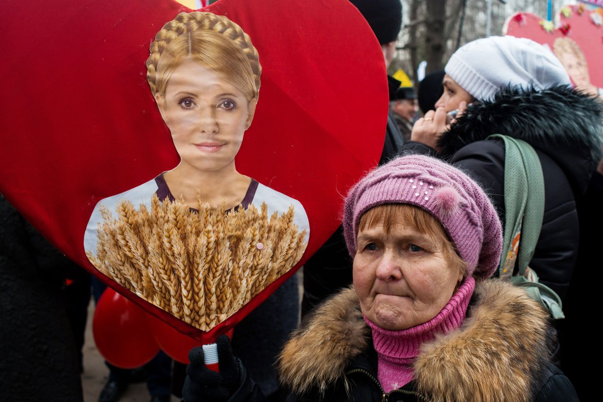 Сторонники экс-премьер-министра Украины Юлии Тимошенко Сторонники экс-премьер-министра Украины Юлии Тимошенко
