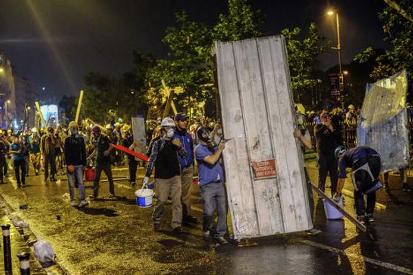 Массовые протесты в Стамбуле