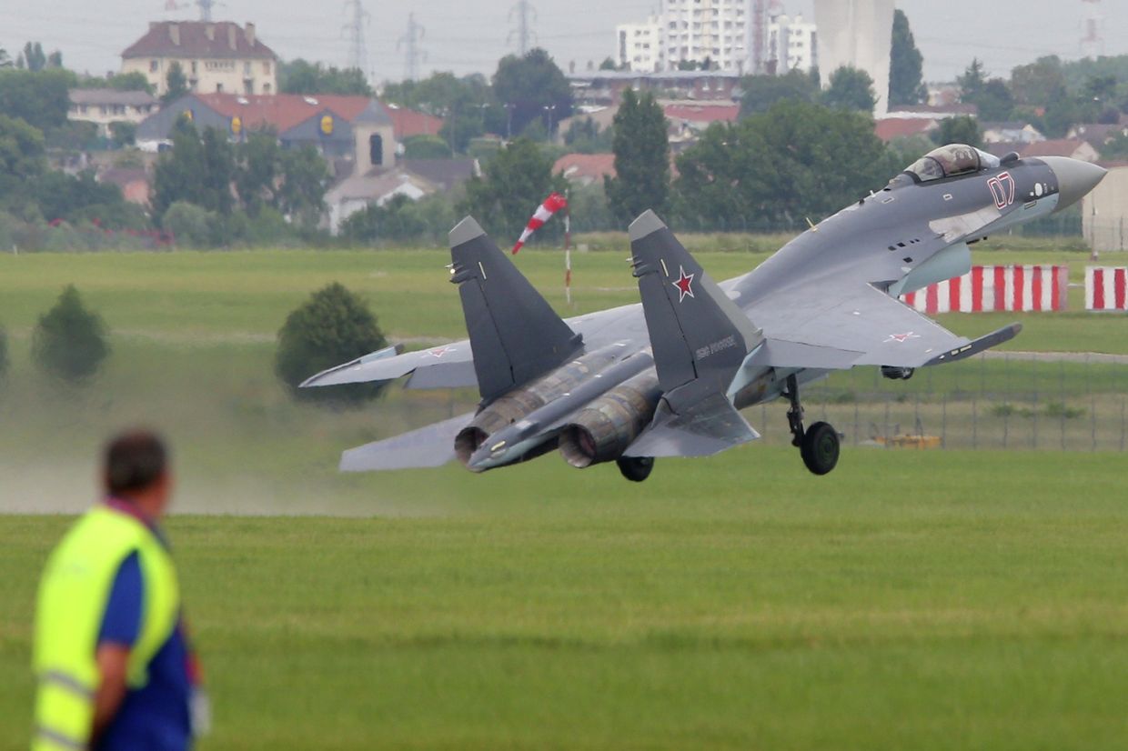 Су-35 на авиасалоне в Ле Бурже 