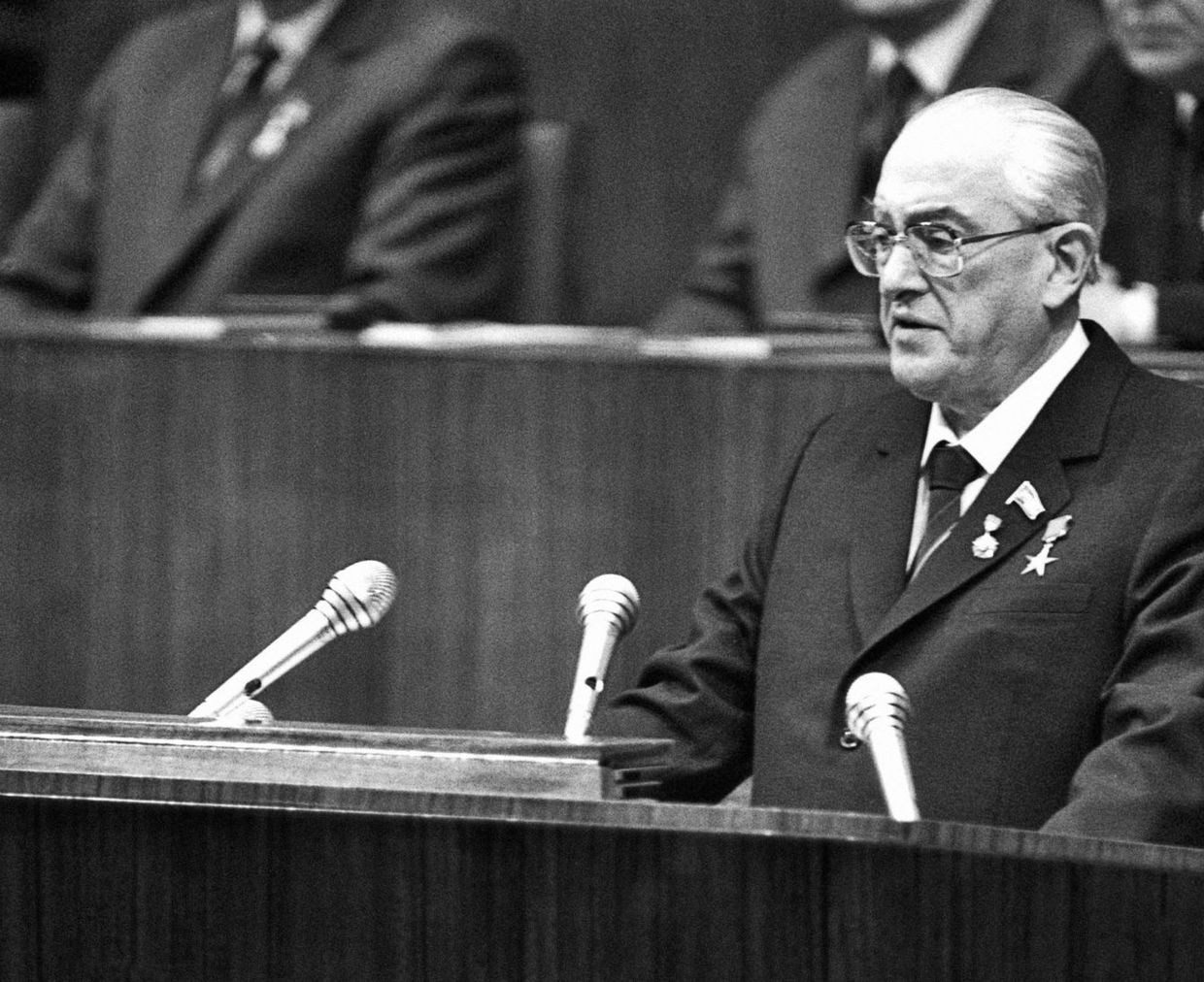 Генеральный секретарь ЦК КПСС Юрий Владимирович Андропов