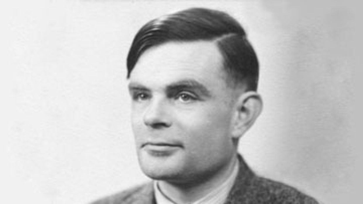 Алан Тьюринг, английский математик, логик, криптограф