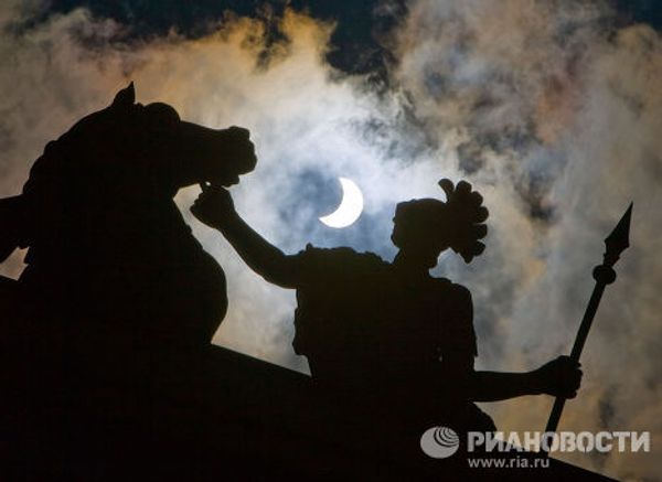 Солнечное затмение в Санкт-Петербурге