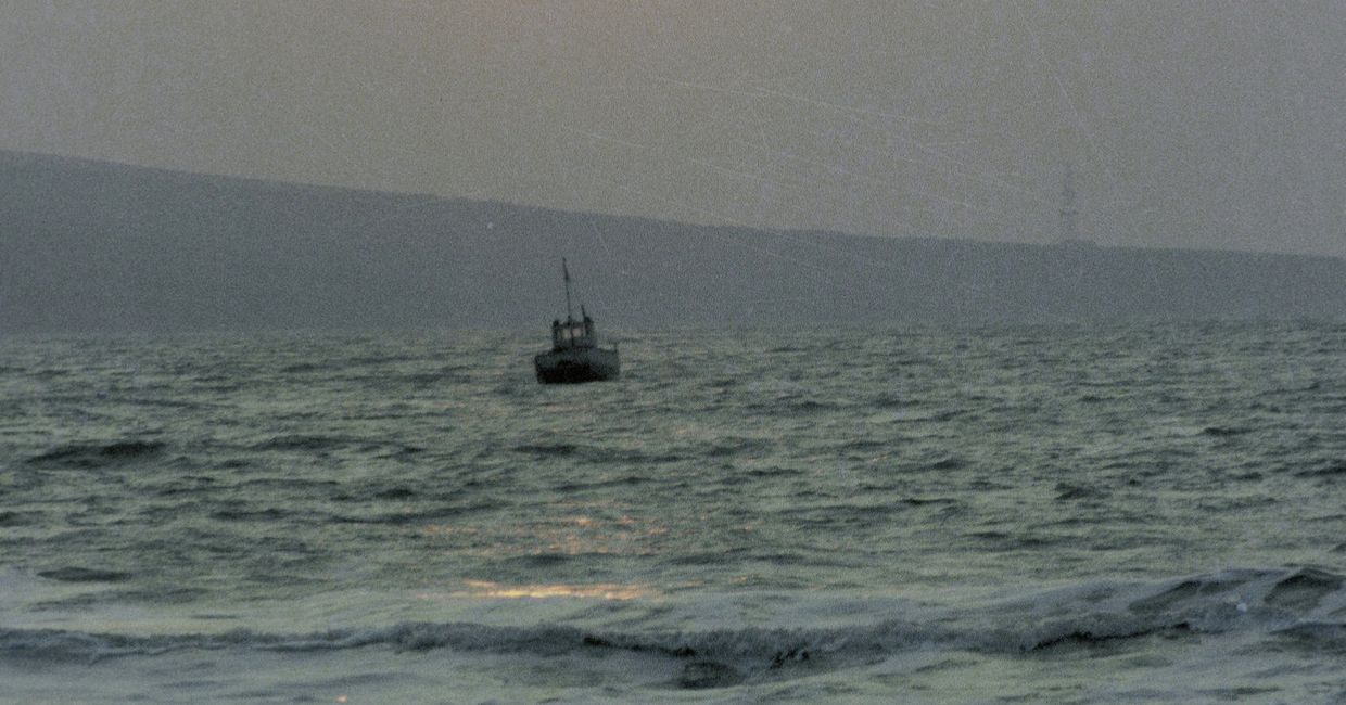 Судно в Азовском море. Архив