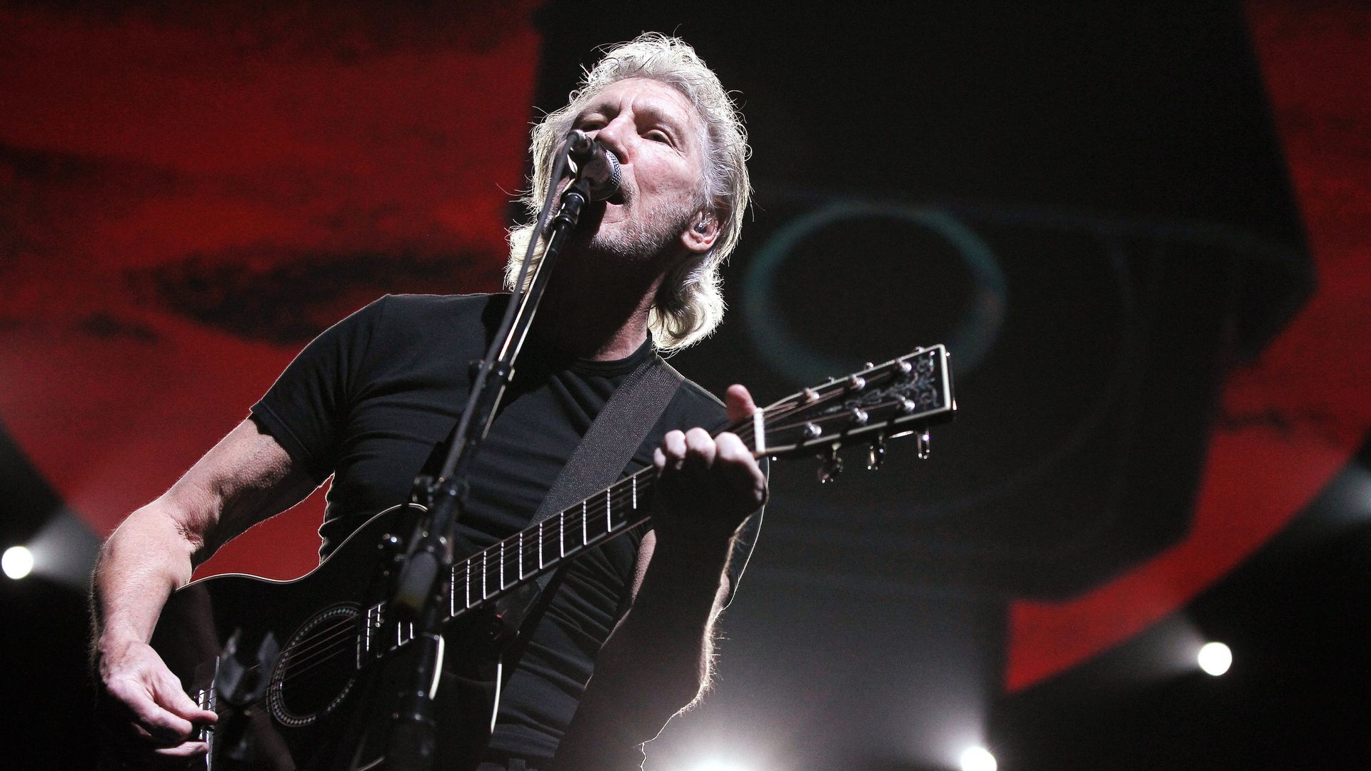 Концерт основателя группы Pink Floyd Роджера Уотерса - ИноСМИ, 1920, 07.08.2022
