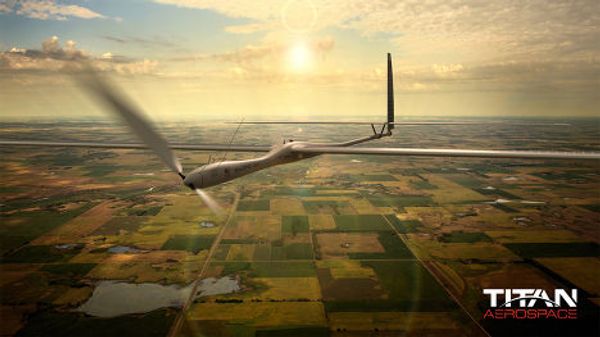 Самолет на солнечной батарее Titan Aerospace