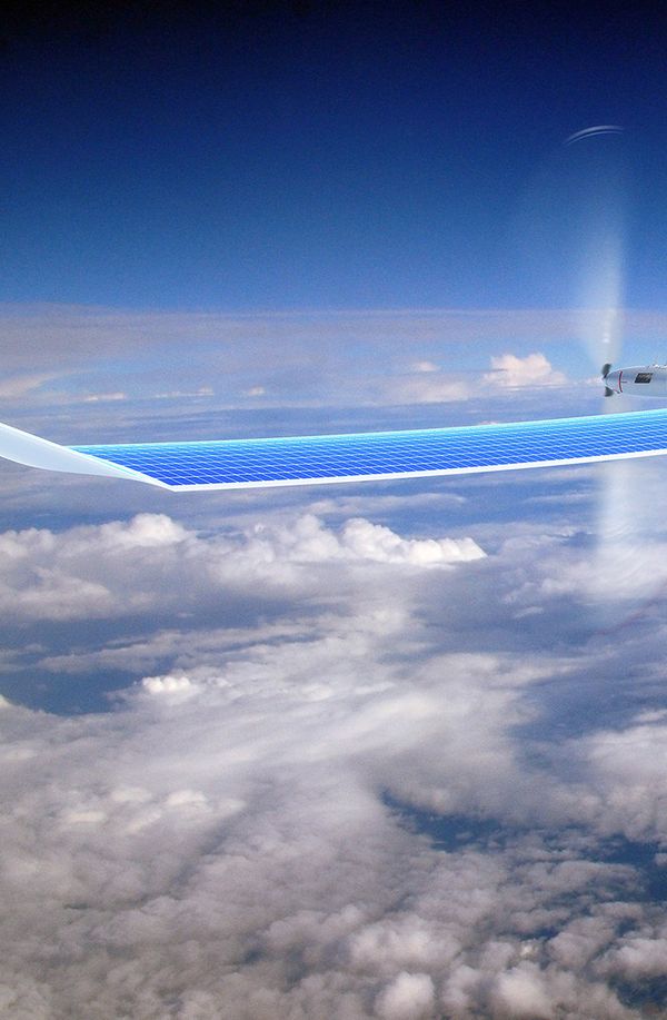 Самолет на солнечной батарее Titan Aerospace