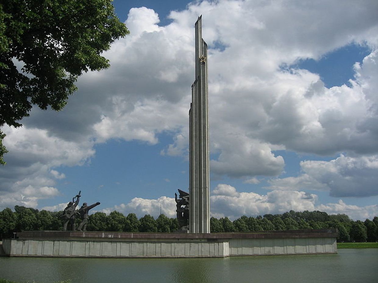 Памятник Освободителям в Риге