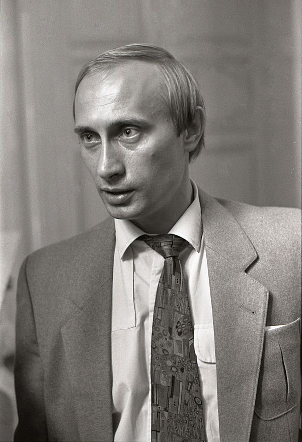 Заместитель мэра Ленинграда Владимир Путин Заместитель мэра Ленинграда Владимир Путин