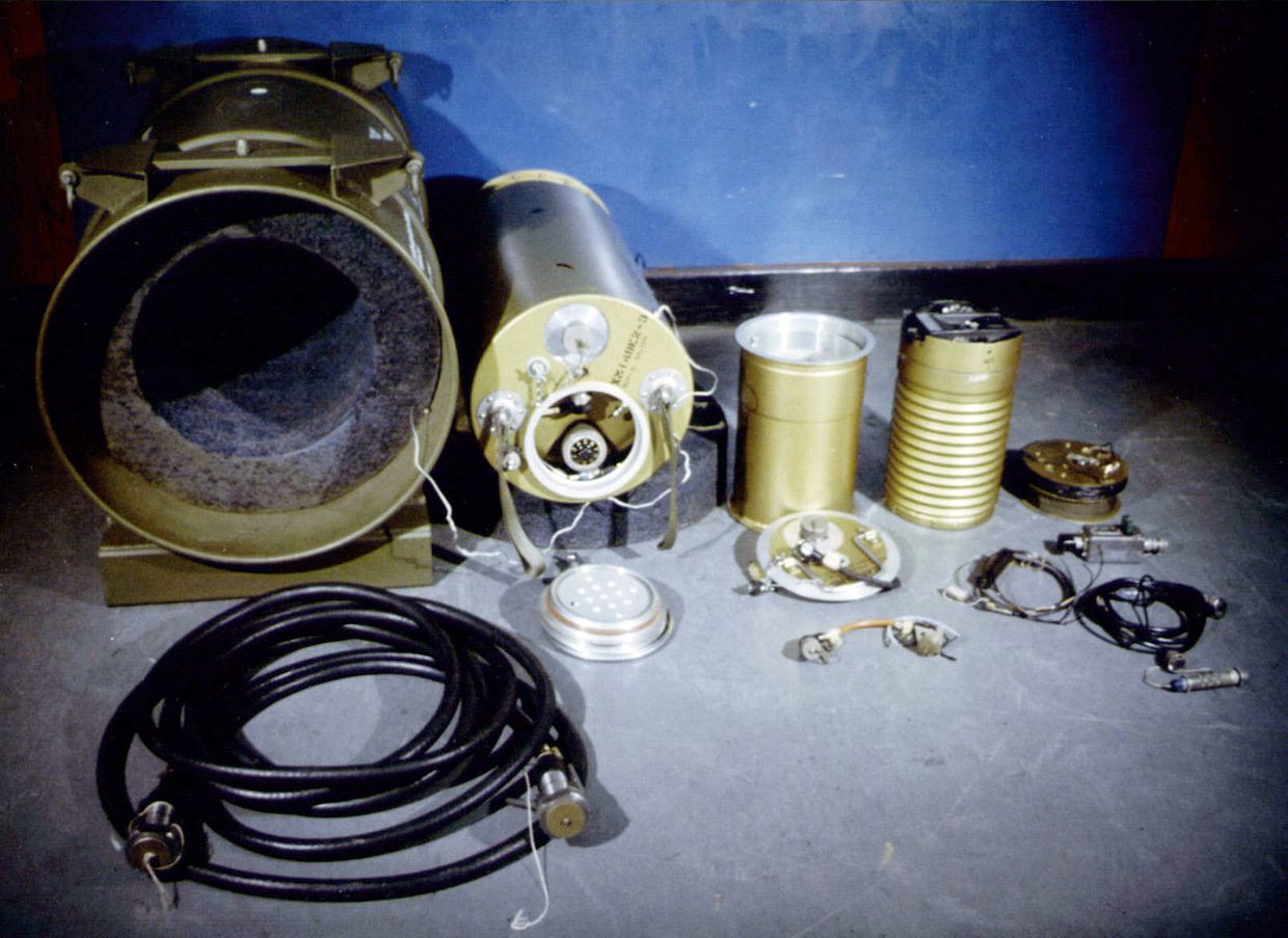 Компоненты ядерного фугаса Medium Atomic Demolition Munition, 1965-1986