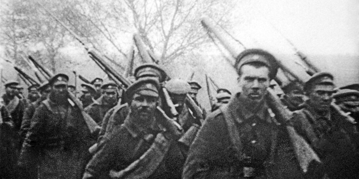 Отправка солдат на фронт во время Первой Мировой войны