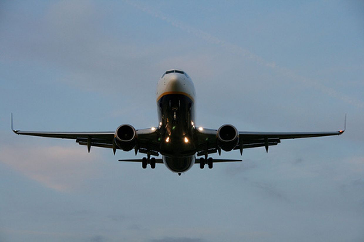 Боинг-737 800