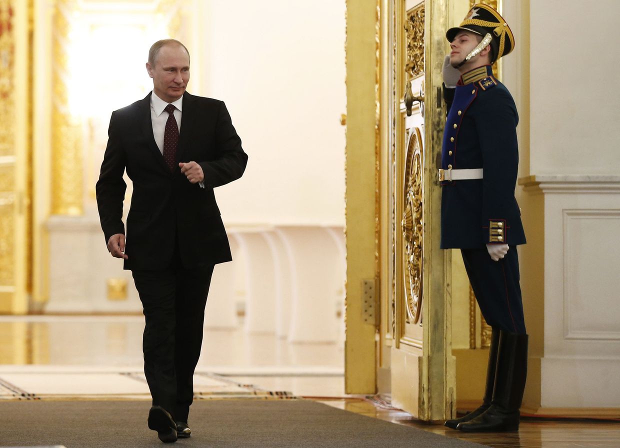 Обращение президента РФ В.Путина с ежегодным посланием к Федеральному собранию