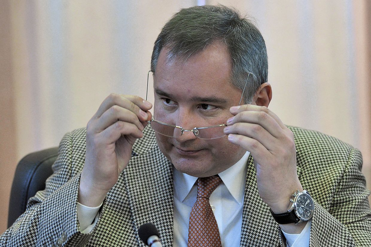 Дмитрий Рогозин провел совещание по стрелковому оружию на заводе Ижмаш