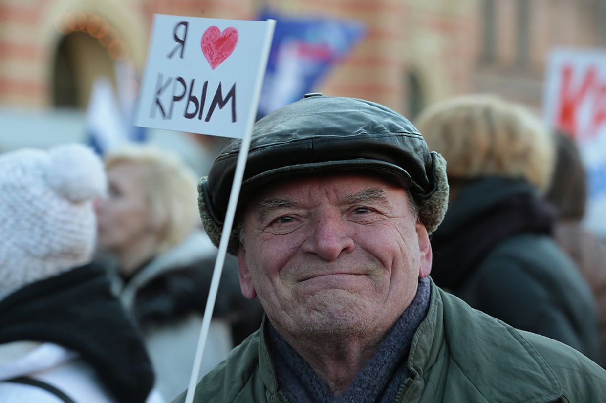 Митинг в поддержку Крыма в Санкт-Петербурге