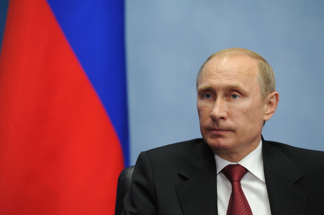 В.Путин принимает участие в работе ПМЭФ в Санкт-Петербурге