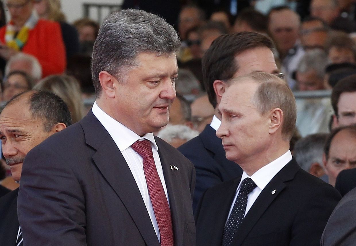 Владимир Путин и Петр Порошенко на праздновании годовщины высадки в Нормандии