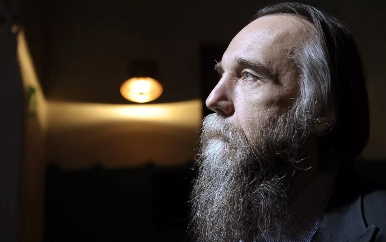 Александр Дугин