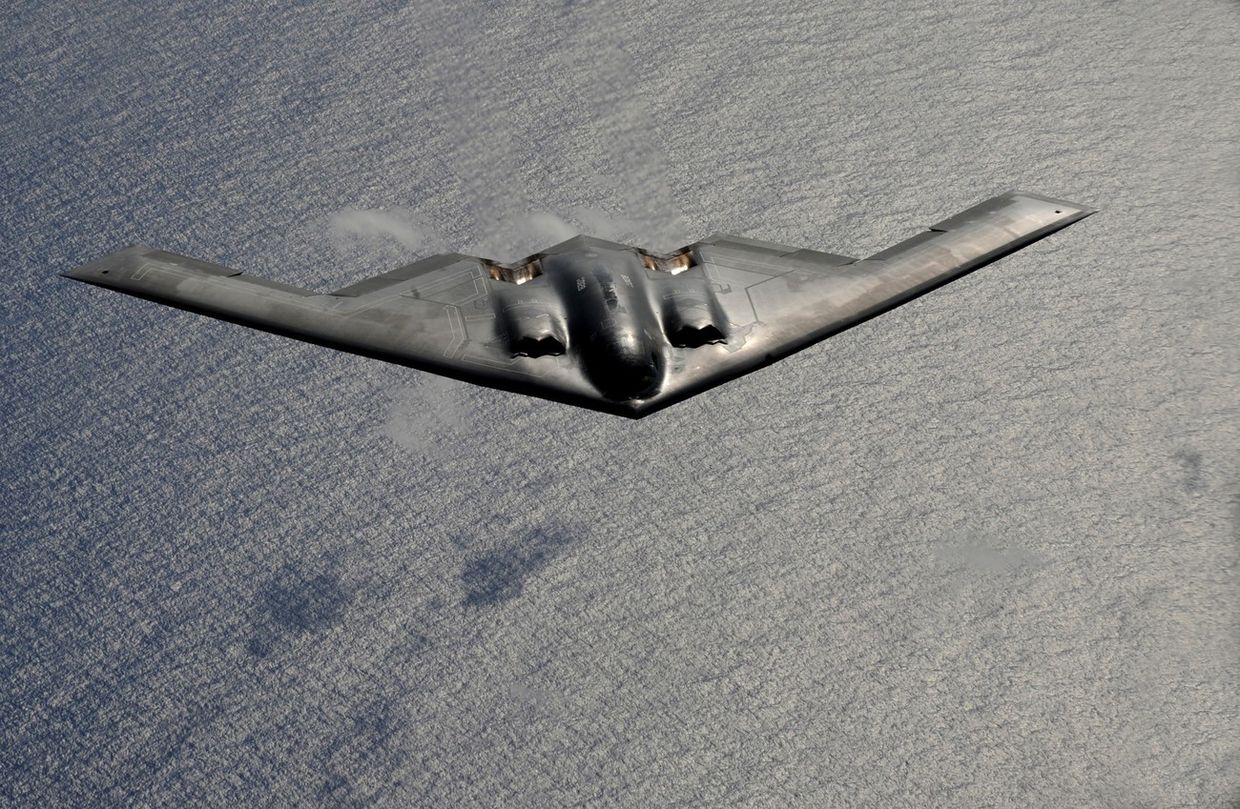 Стелс-бомбардировщик B-2